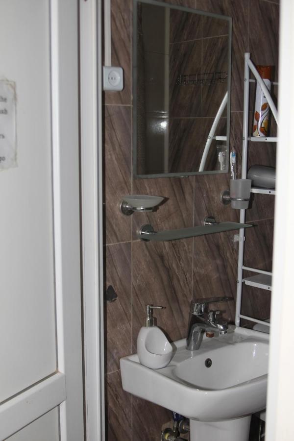 Guest Room "Trip Spirit" Tbilisi ภายนอก รูปภาพ